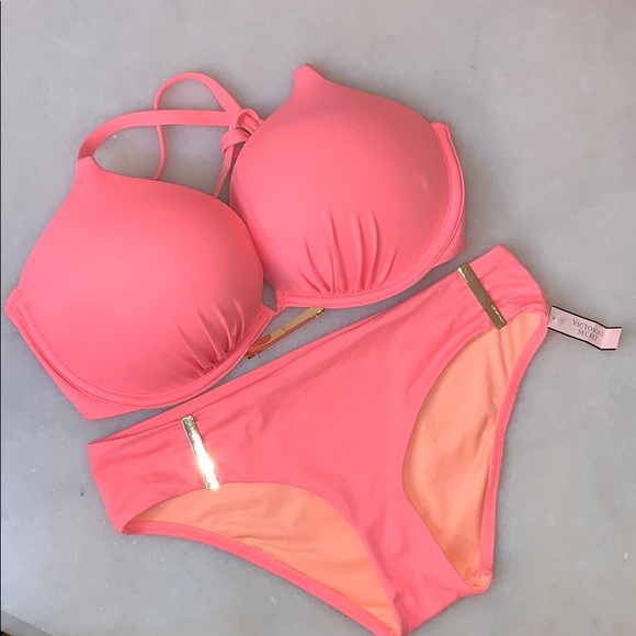 Victoria’s Secret bombshell bikini top and bottom Swim